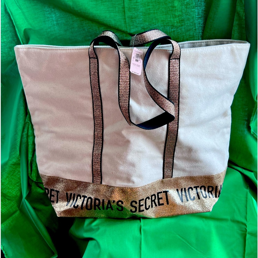 Victoria secret tote.  Never used